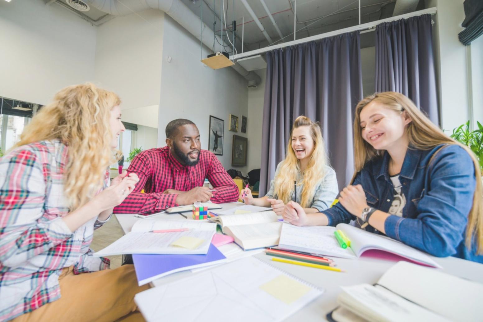 Suivi personnalisé des étudiants xelvaronique